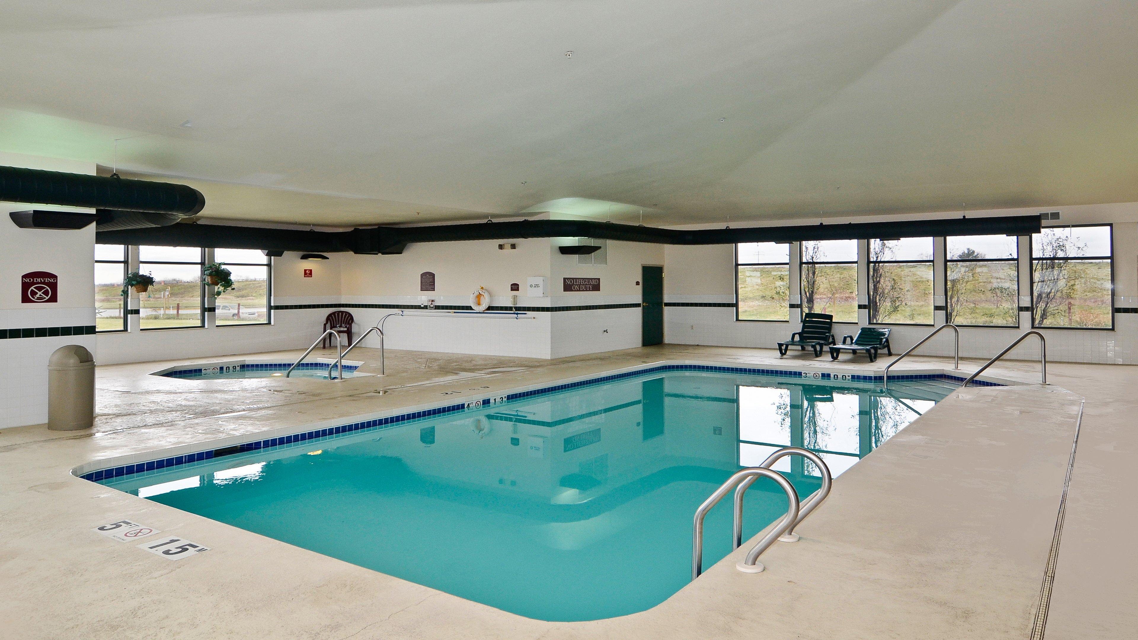 Holiday Inn Express Hotel & Suites Fort Atkinson By Ihg Екстер'єр фото